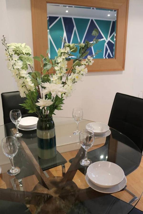 Heart Of Leeds City Centre Living - Sleeps 6 Lejlighed Eksteriør billede